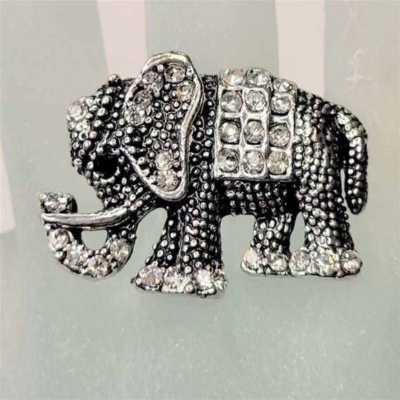 Silver Crystal Jeweled Elephant Adjustable Ring - Picture 1 of 5